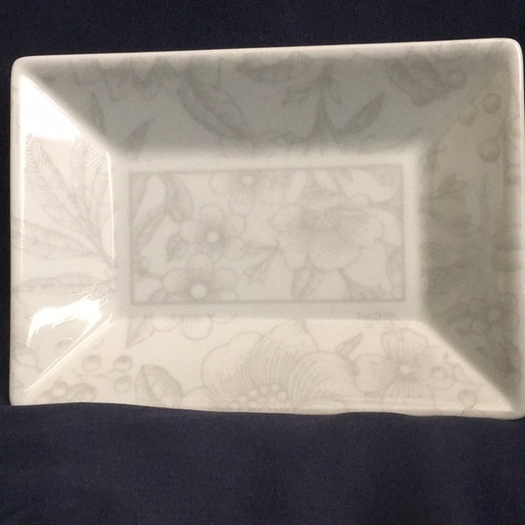 Tiffany & Co. Limited Edition Clinique Tray - Picture 2 of 4